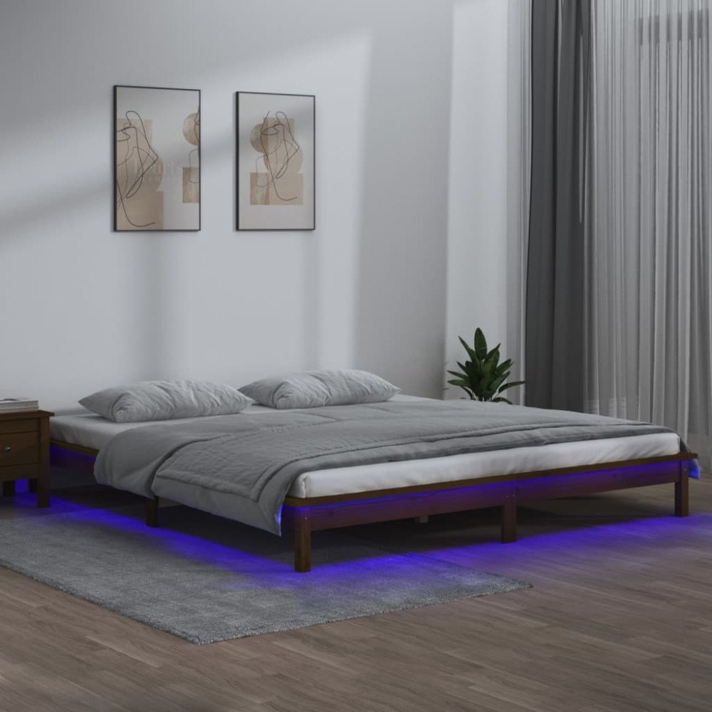vidaXL Sängram LED honungsbrun 140x200 cm massivt trä