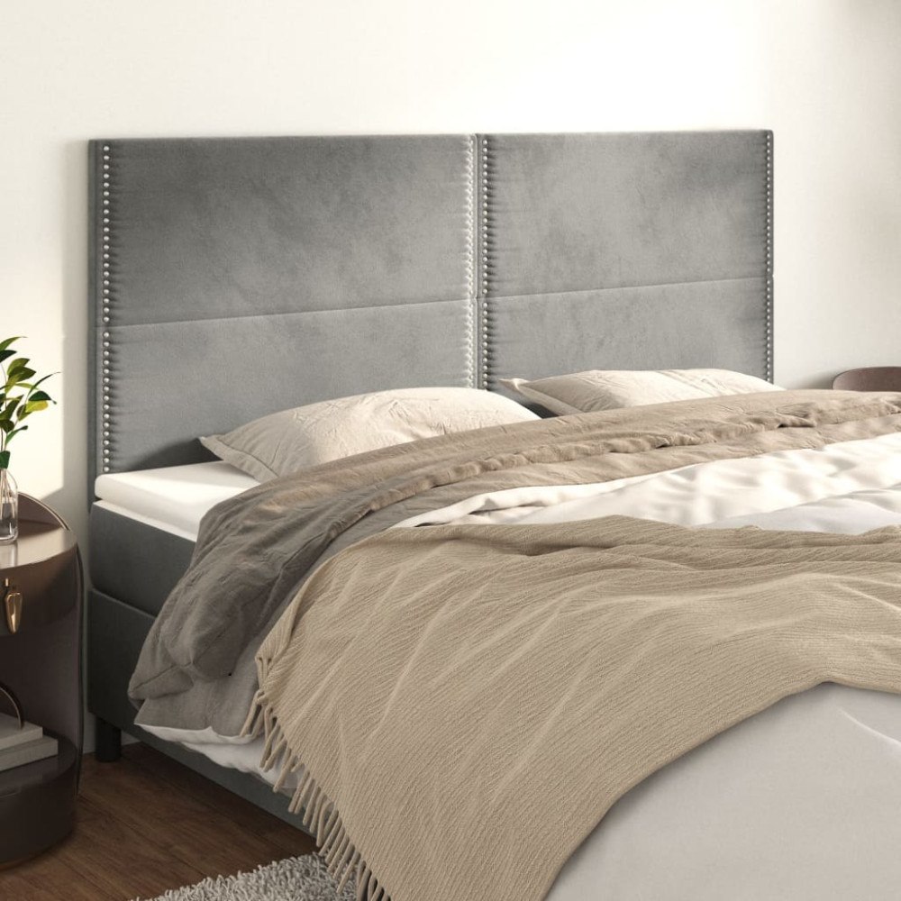 vidaXL Sänggavel ljusgrå 200x5x118/128 cm sammet