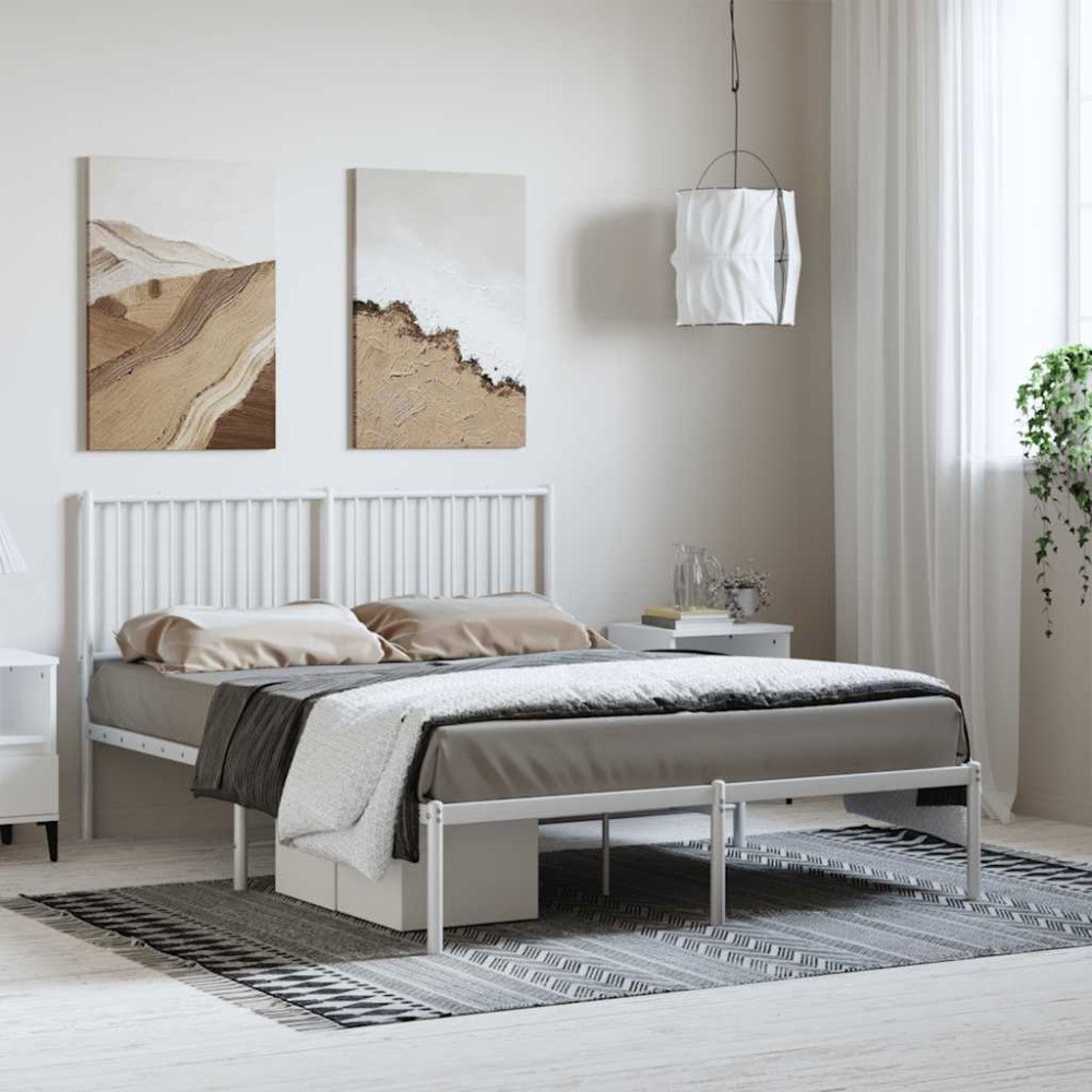 vidaXL Sängram med huvudgavel metall vit 135x190 cm