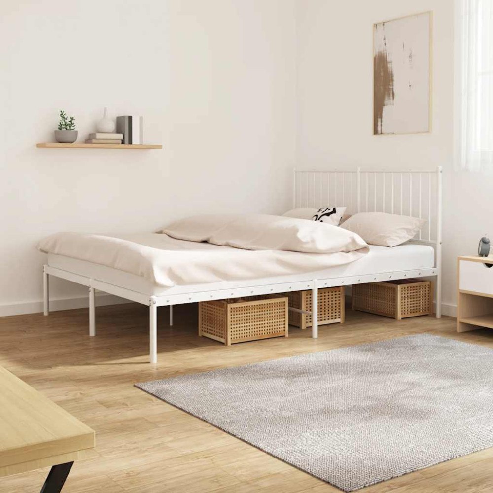 vidaXL Sängram med huvudgavel metall vit 140x200 cm