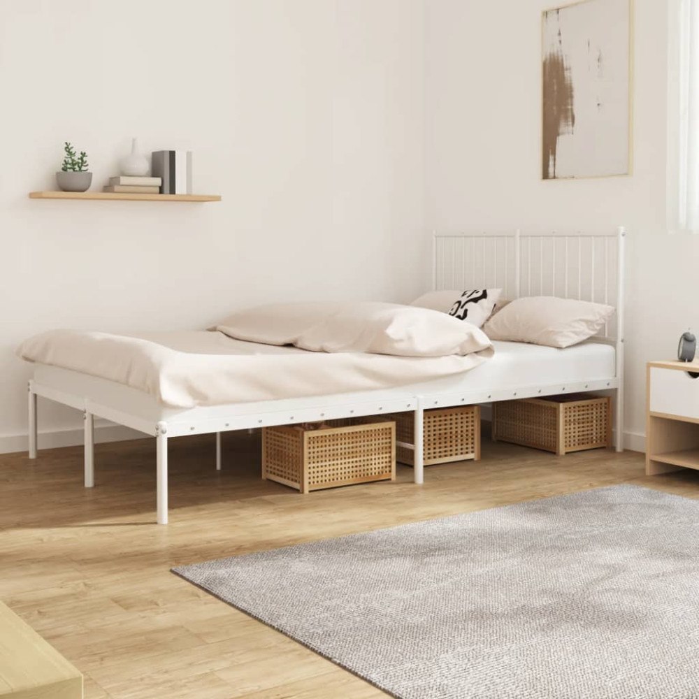 vidaXL Sängram med huvudgavel metall vit 120x200 cm