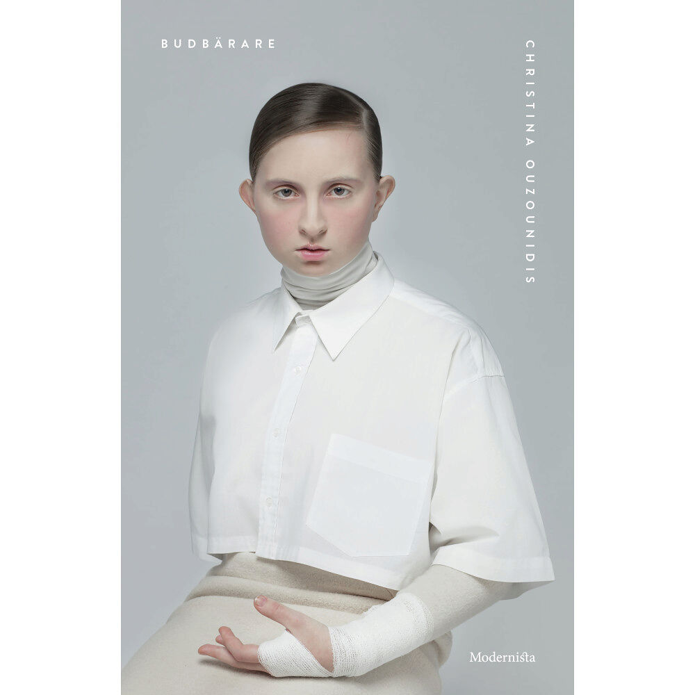 Christina Ouzounidis Budbärare / Flyktdjur (bok, danskt band)