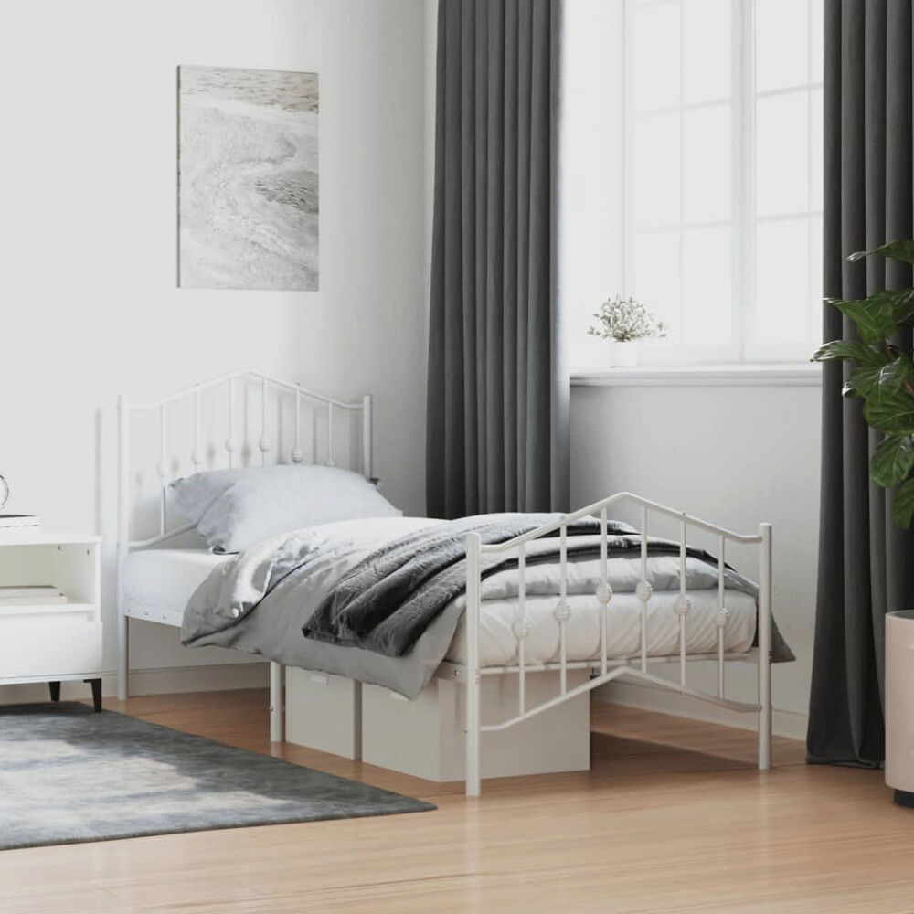 vidaXL Sängram med huvudgavel och fotgavel vit metall 90x190 cm