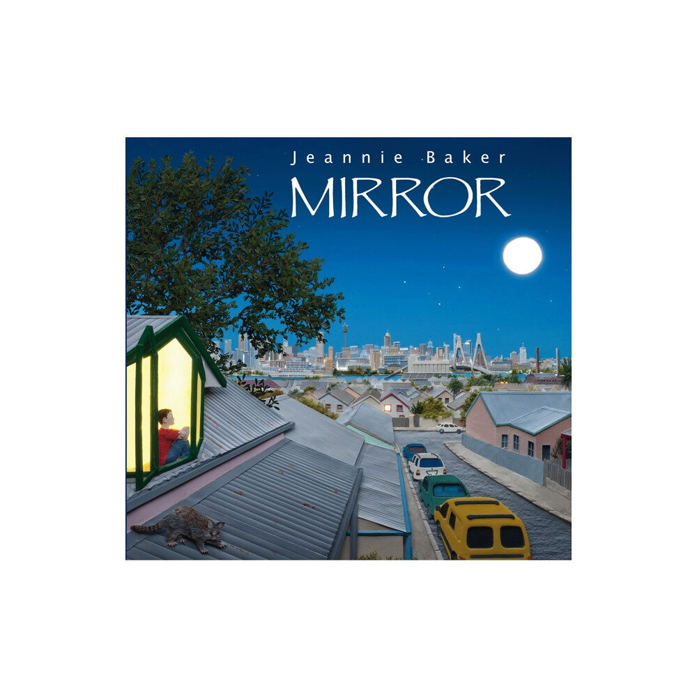 Walker Books Ltd Mirror (inbunden, eng)