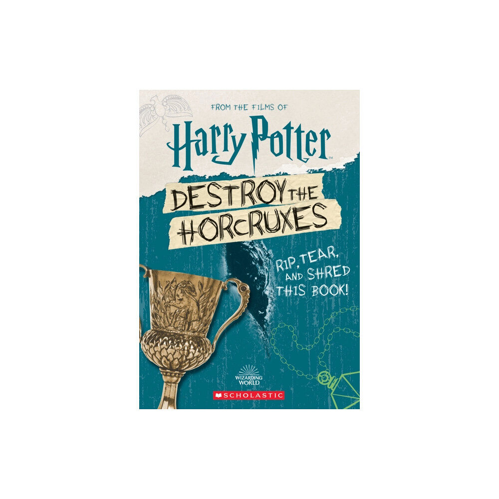 Scholastic US Destroy the Horcruxes! (häftad, eng)