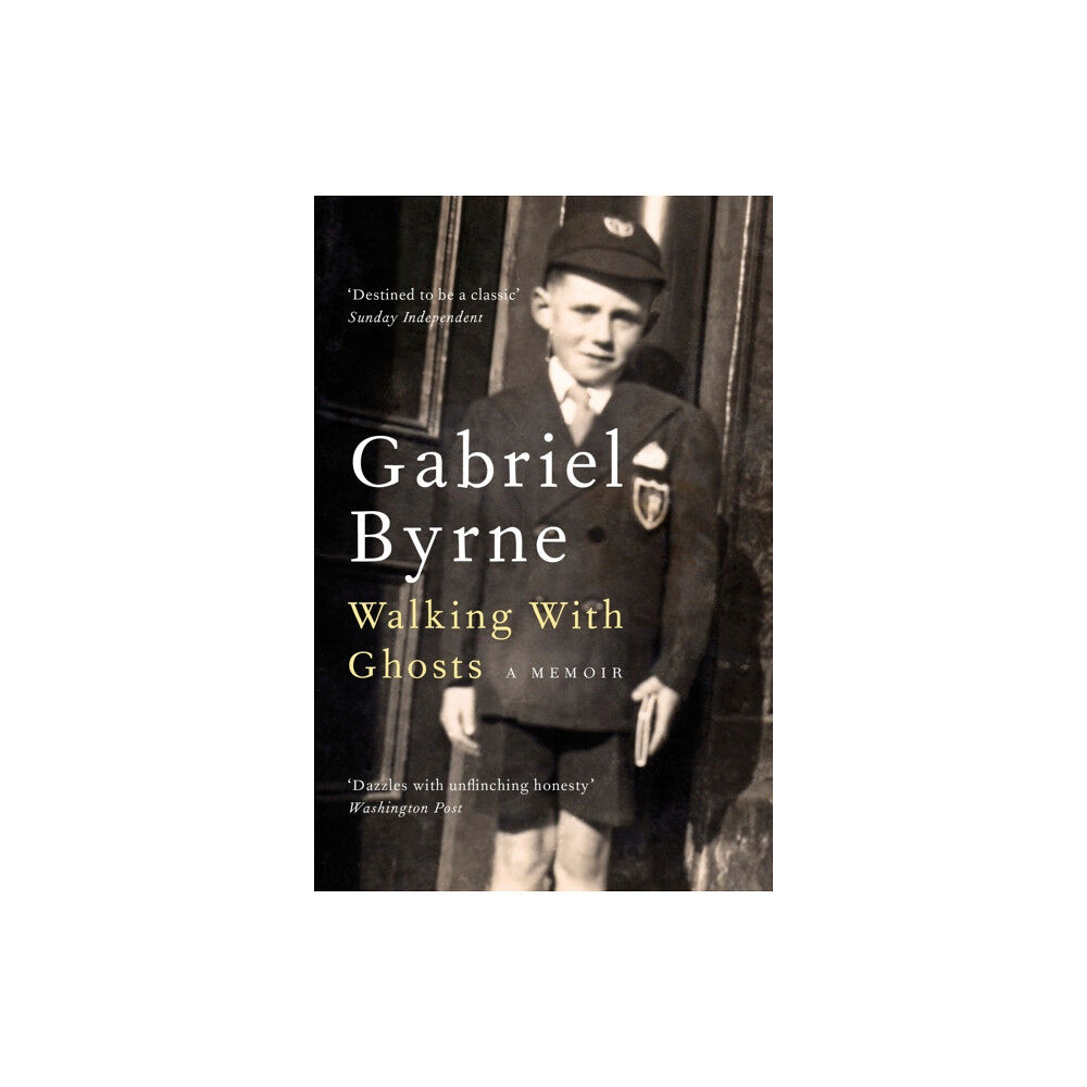 Pan Macmillan Walking With Ghosts (häftad, eng)