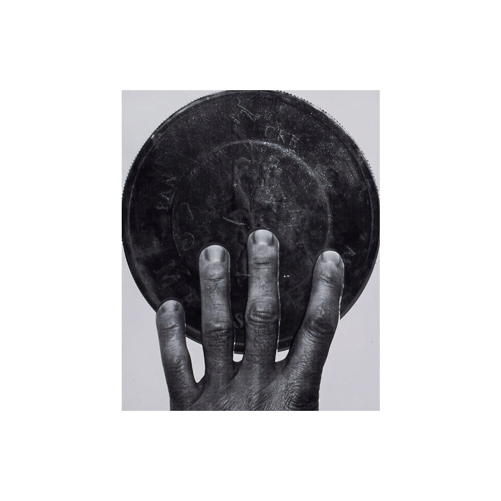InOtherWords Hand Smoothed by Coin (häftad, eng)
