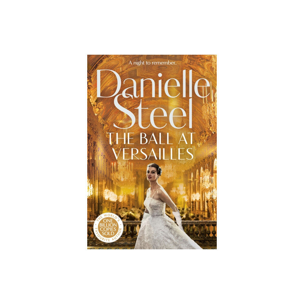 Pan Macmillan The Ball at Versailles (inbunden, eng)