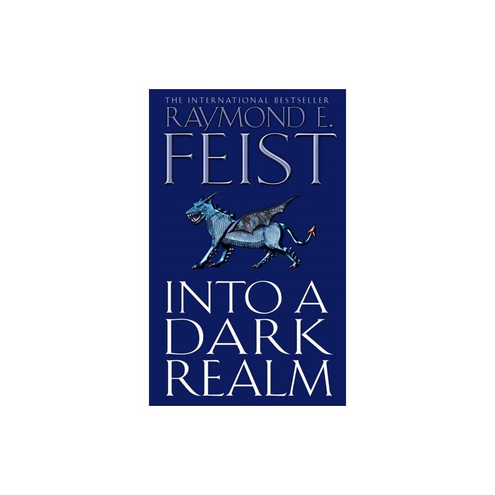 HarperCollins Publishers Into a Dark Realm (häftad, eng)
