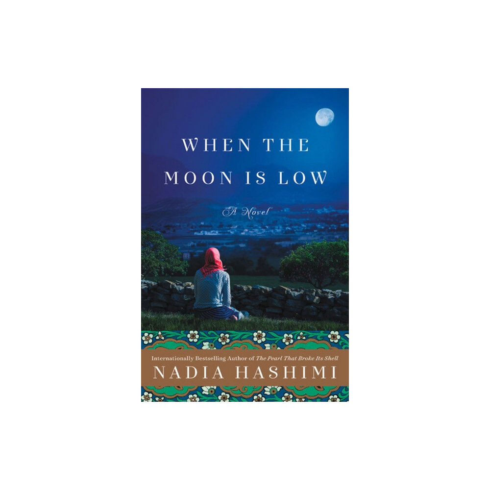 Harpercollins publishers inc When the Moon Is Low (häftad, eng)