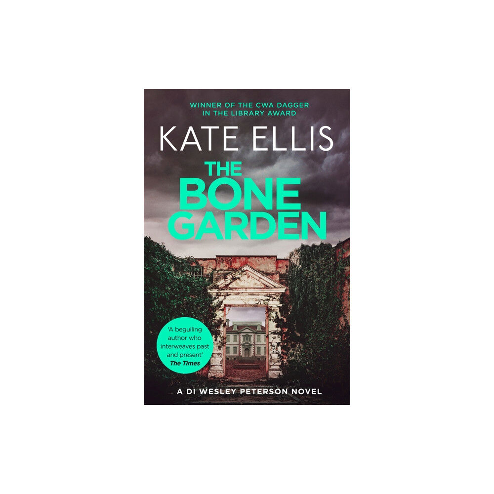 Little, Brown Book Group The Bone Garden (häftad, eng)