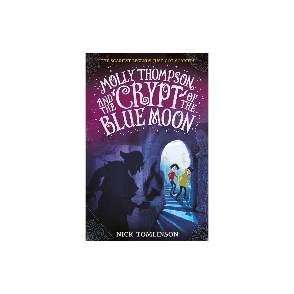 Walker Books Ltd Molly Thompson and the Crypt of the Blue Moon (häftad, eng)