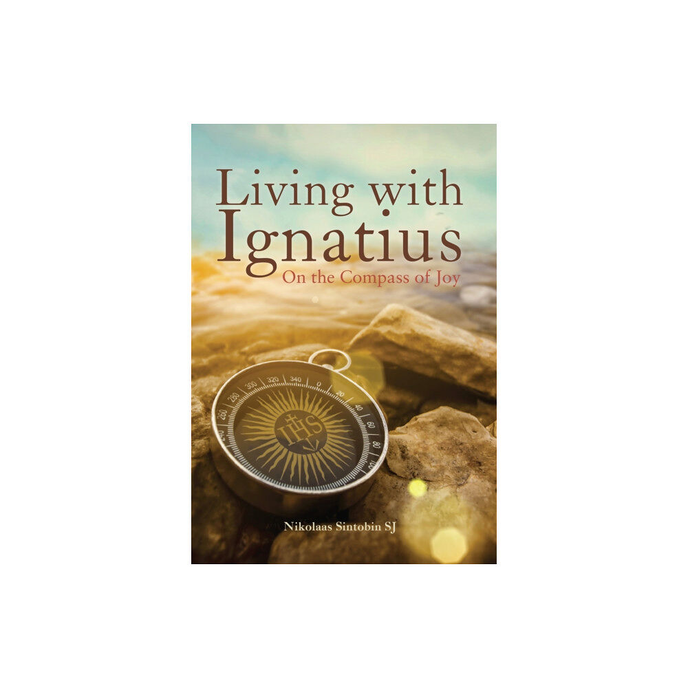 Messenger Publications Living with Ignatius (häftad, eng)