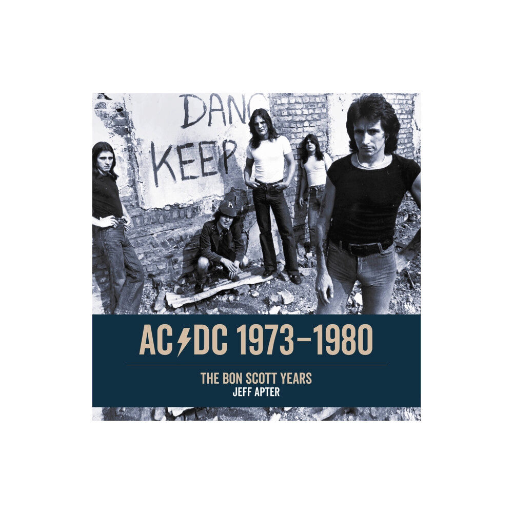 Outline Press Ltd AC/DC 1973-1980 (häftad, eng)