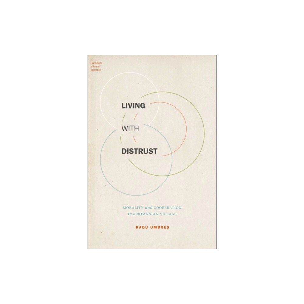 Oxford University Press Inc Living with Distrust (inbunden, eng)