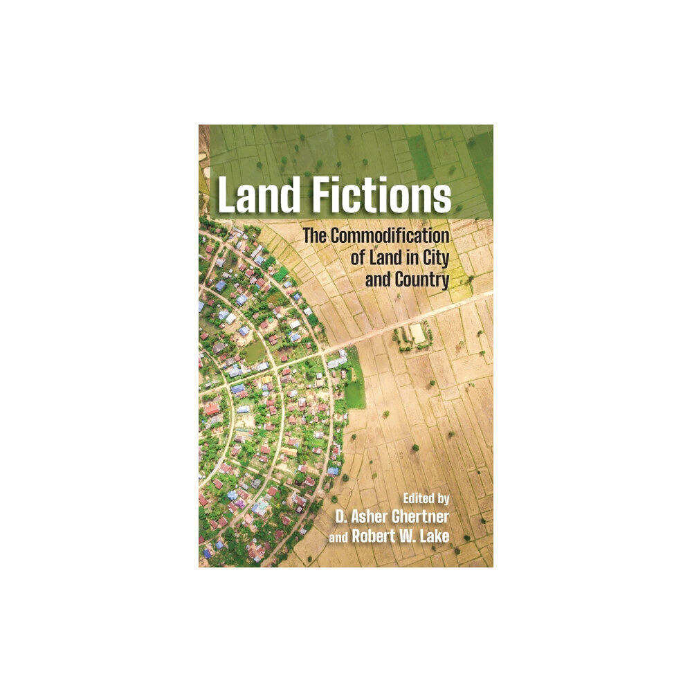 Cornell University Press Land Fictions (häftad, eng)