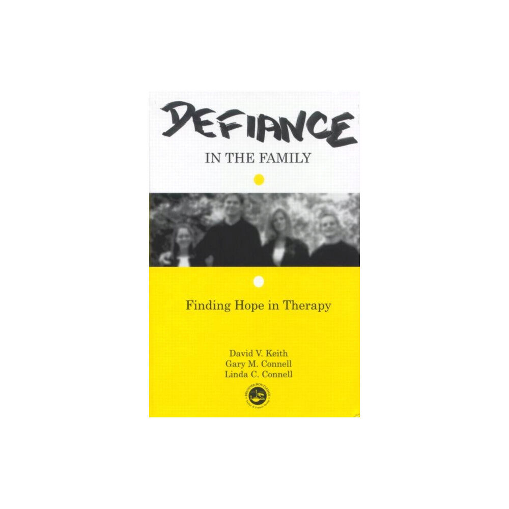 Taylor & francis ltd Defiance in the Family (inbunden, eng)