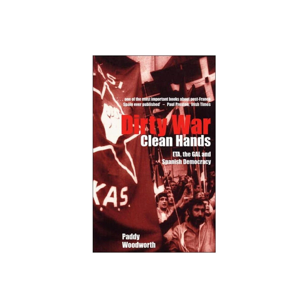 Yale university press Dirty War, Clean Hands (häftad, eng)