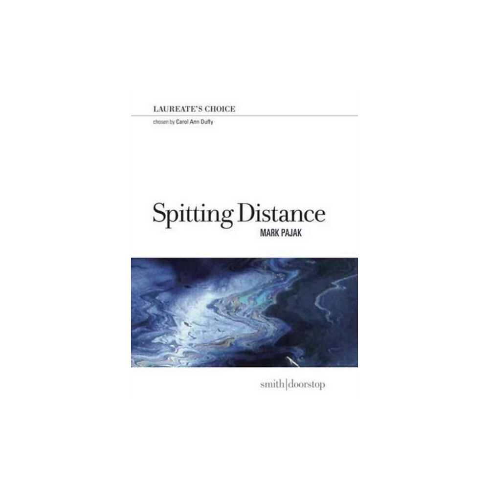 Smith|Doorstop Books Spitting Distance (häftad, eng)