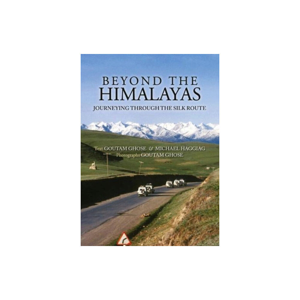 Niyogi Books Beyond The Himalayas (inbunden, eng)