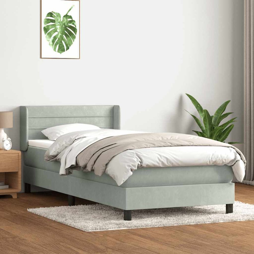 vidaXL Ramsäng med madrass ljusgrå 90x210 cm sammet