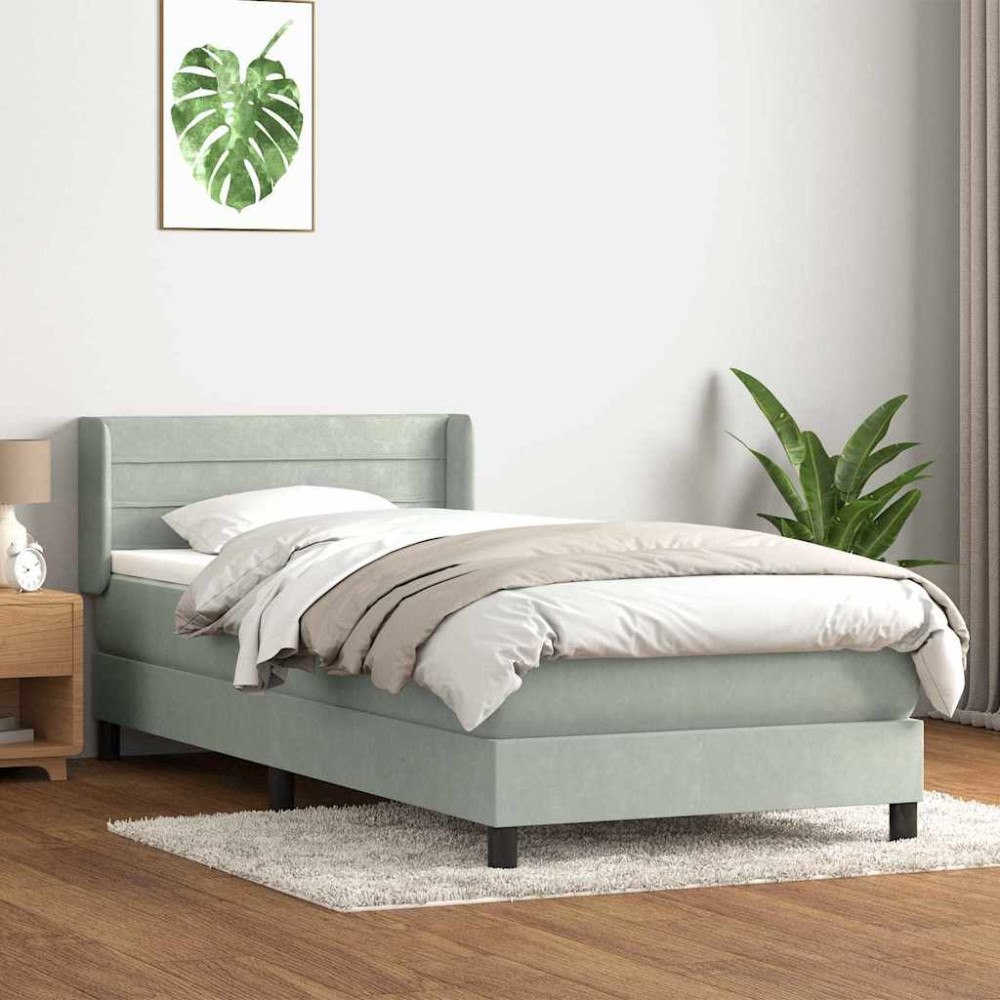 vidaXL Ramsäng med madrass ljusgrå 80x220 cm sammet