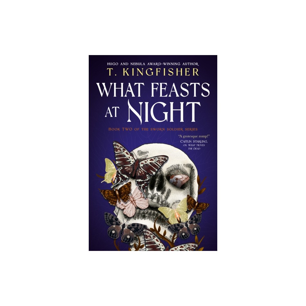 Titan Books Ltd Sworn Soldier - What Feasts at Night (häftad, eng)