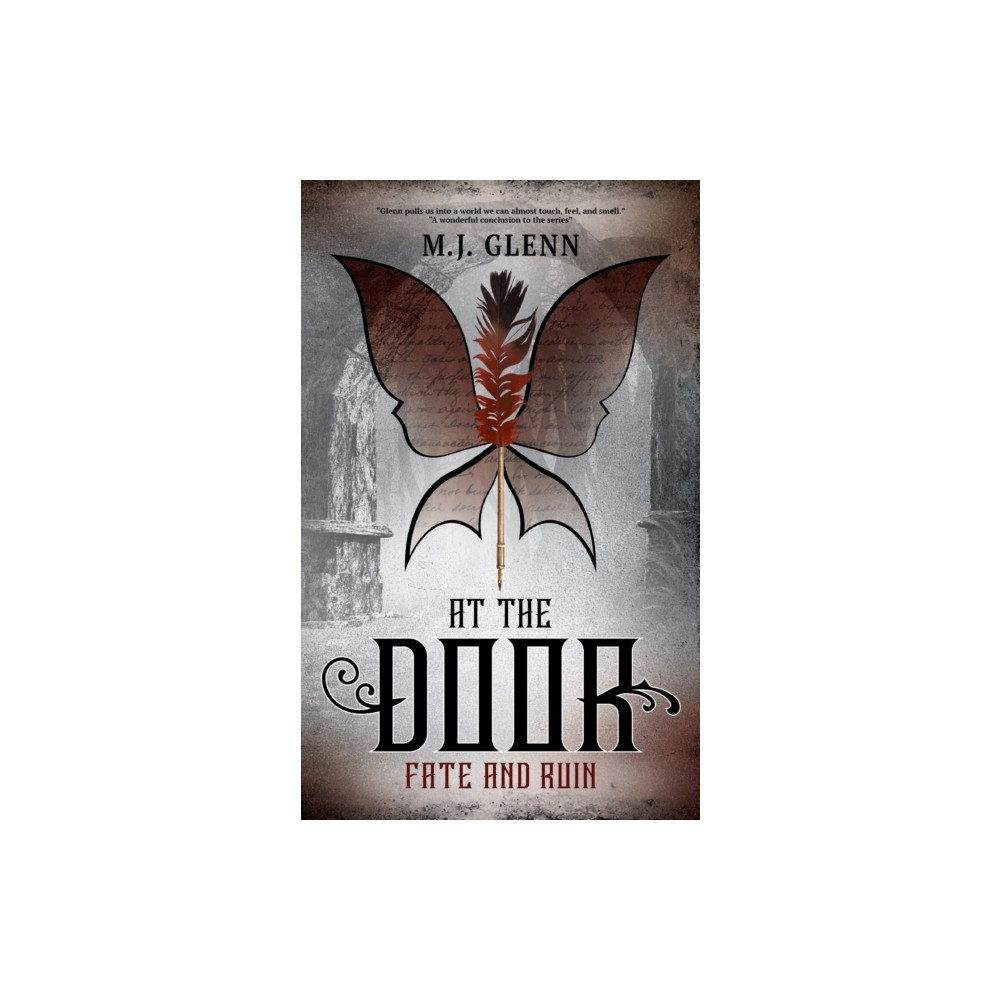 SOFTWOOD BOOKS At the Door (häftad, eng)