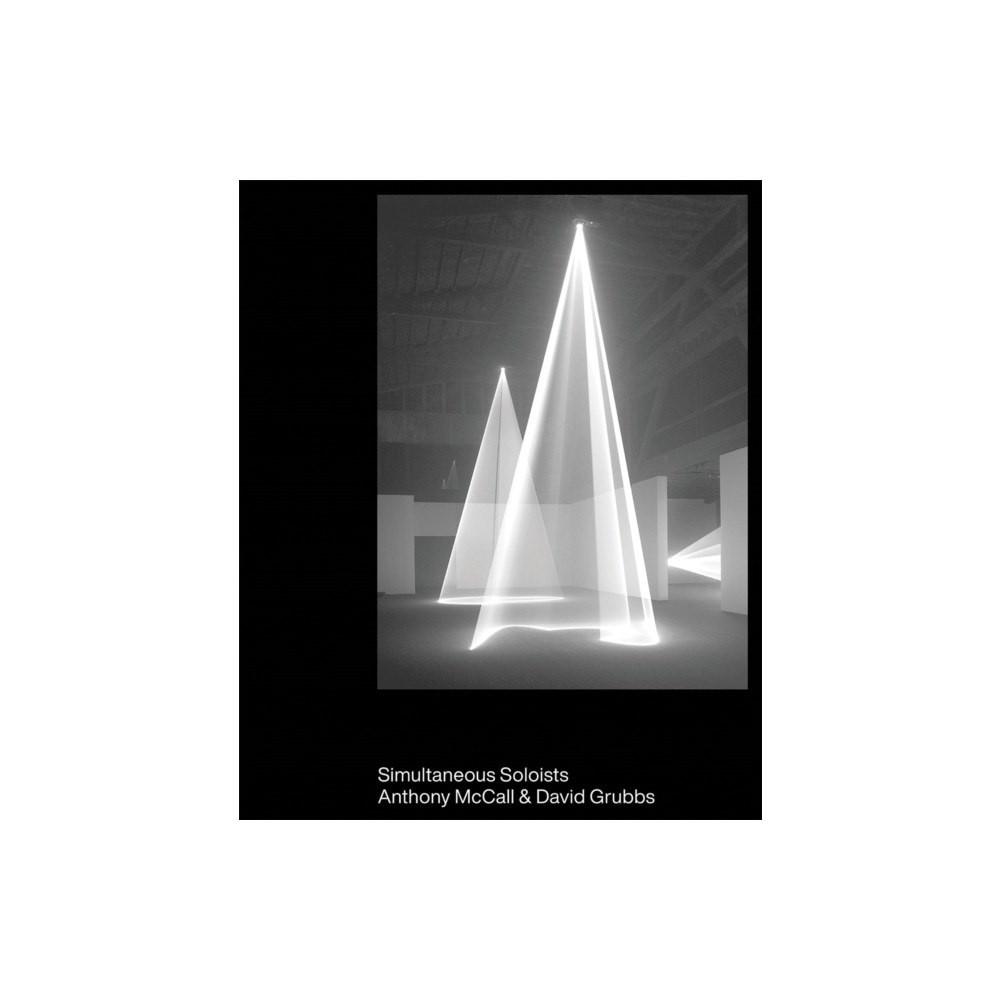 Pioneer Works Simultaneous Soloists (häftad, eng)