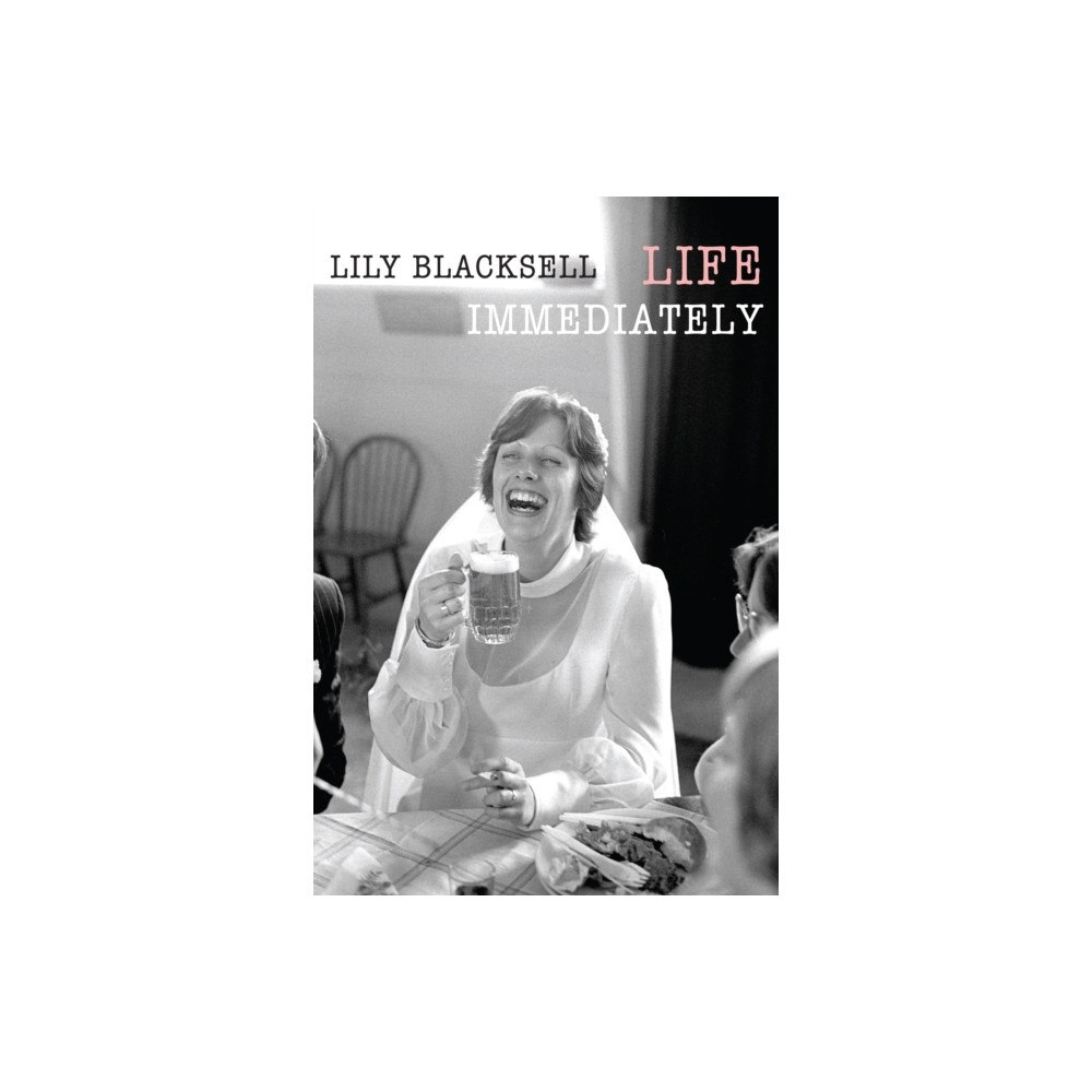 Bloodaxe Books Ltd Life Immediately (häftad, eng)