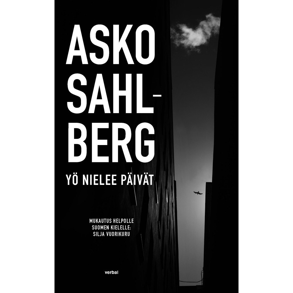 Asko Sahlberg Yö nielee päivät (häftad, fin)