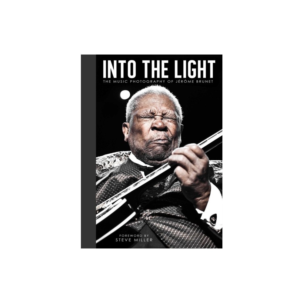 Insight Editions Into the Light: The Photography of Jerome Brunet (inbunden, eng)