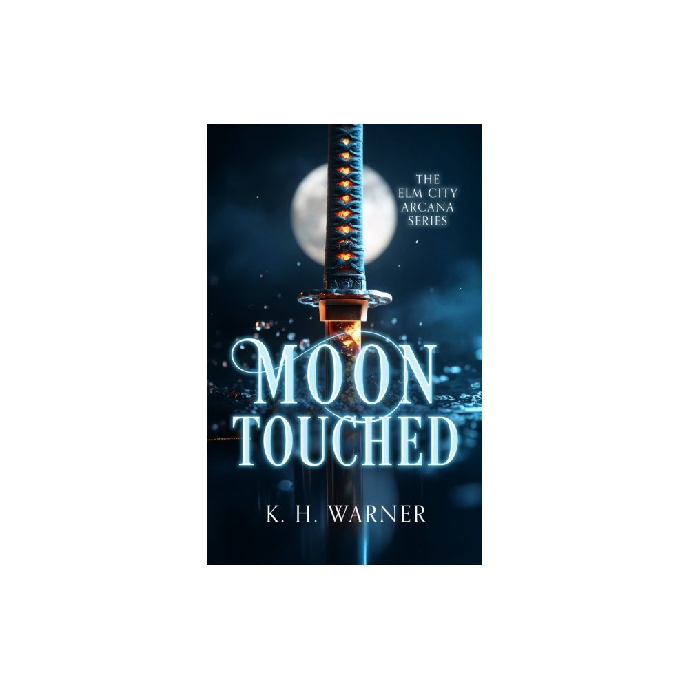 Vinci Books Moon Touched (häftad, eng)