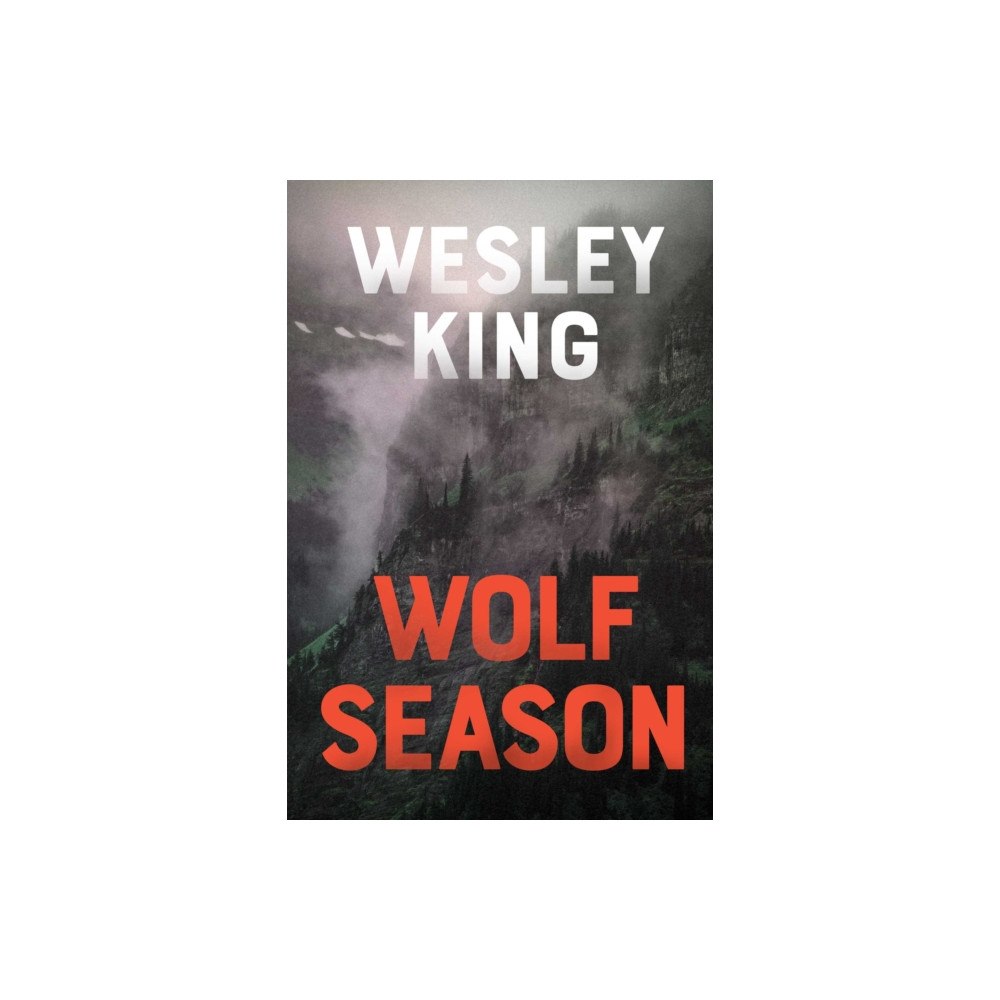 Emily Bestler Books Wolf Season (häftad, eng)