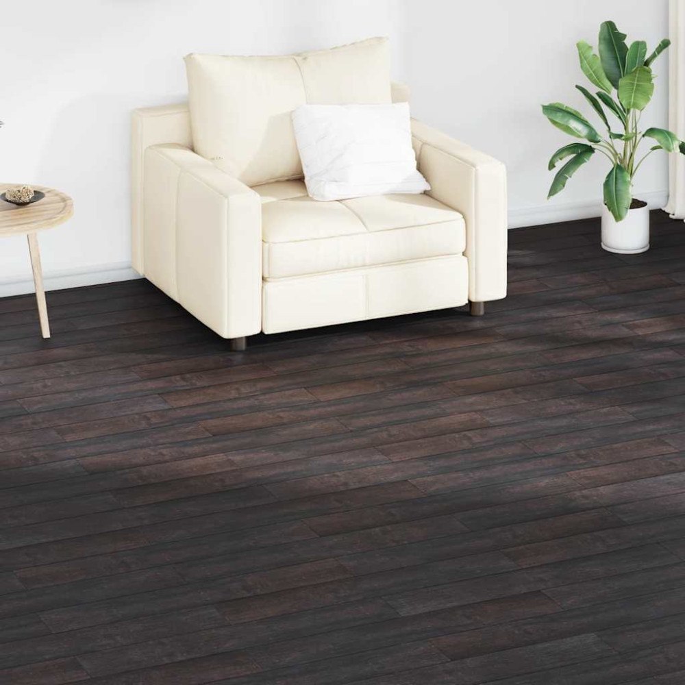 vidaXL Självhäftande PVC-golvplankor 5,02 m² 2 mm mörkbrun
