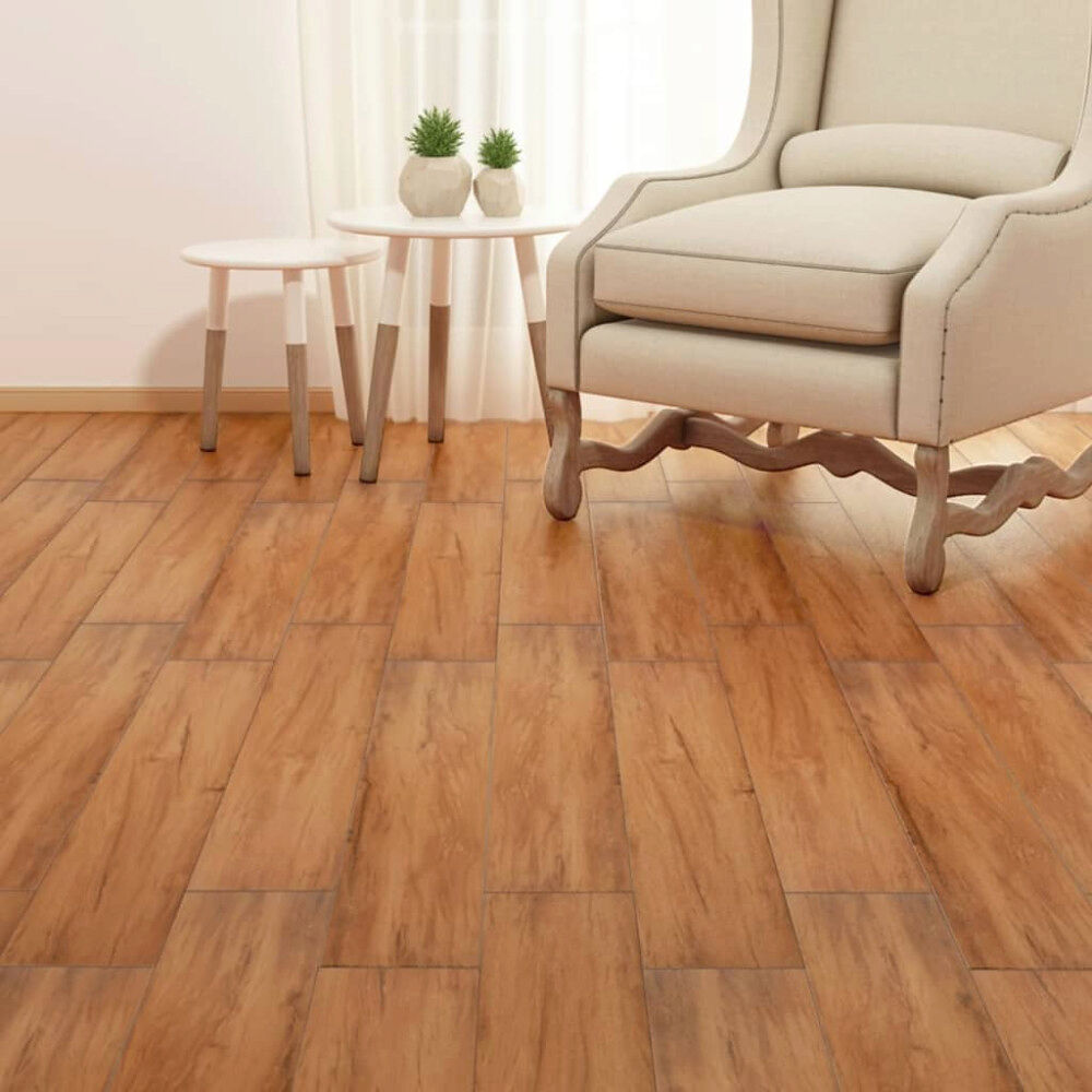 vidaXL Självhäftande PVC-golvplankor 5,21 m² 2 mm naturlig alm