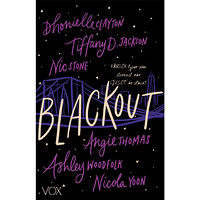 Angie Thomas Blackout (inbunden)