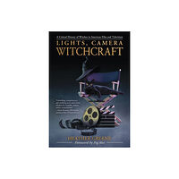 Llewellyn Lights Camera Witchcraft (häftad, eng)