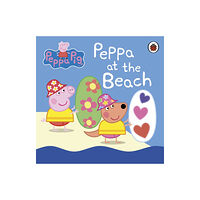 Penguin Random House Children's UK Peppa Pig: Peppa at the Beach (bok, board book, eng)