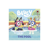Penguin Random House Children's UK Bluey: The Pool (bok, board book, eng)