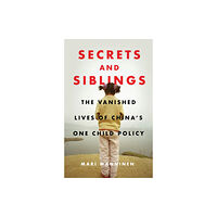 Bloomsbury Publishing PLC Secrets and Siblings (inbunden, eng)