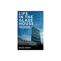 Unicorn Publishing Group Life in the Glass House (inbunden, eng)