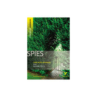 Pearson Education Limited Spies: York Notes Advanced everything you need to study and prepare for the 2025 and 2026 exams (häftad, eng)