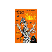 Oxford University Press Winnie and Wilbur: Spooky Winnie (häftad, eng)