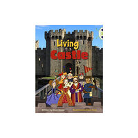 Pearson Education Limited Bug Club Independent Non Fiction Year Two Turquoise B Living in a Castle (häftad, eng)