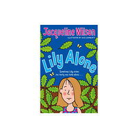 Penguin Random House Children's UK Lily Alone (häftad, eng)