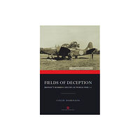 Methuen Publishing Ltd Fields of Deception (häftad, eng)