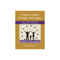 Champion Press Creative Family Therapy Techniques (häftad, eng)