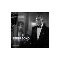 Titan Books Ltd Being Bond (inbunden, eng)