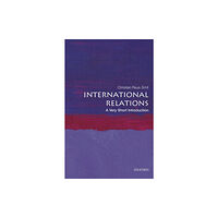 Oxford University Press International Relations (häftad, eng)